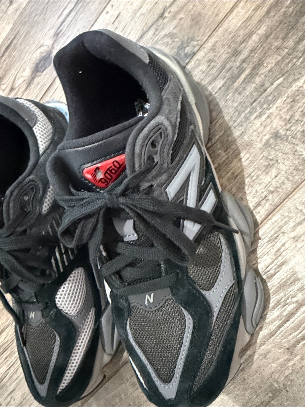 Unisex and Gray Athletic Sneakers - Picture 4 of 7